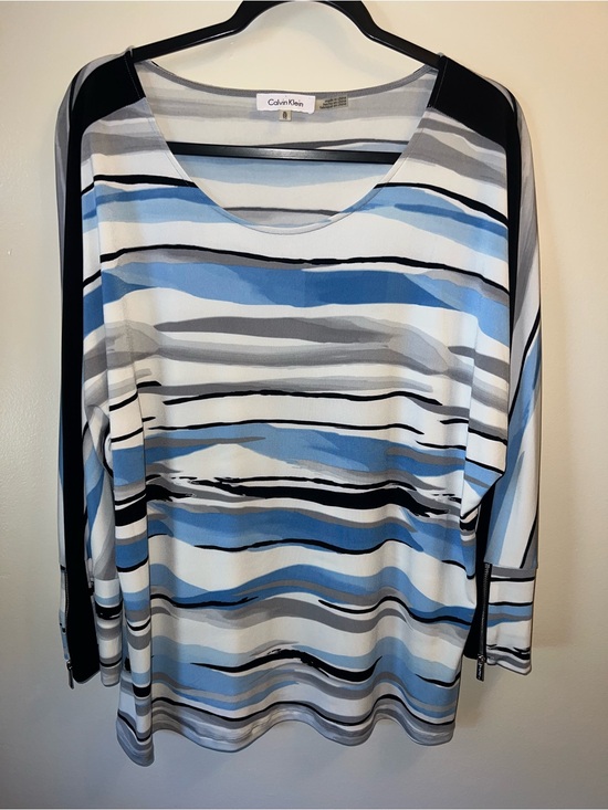 Calvin Klein Tops - Calvin Klein Scoop Neck Striped Tunic in Blue, White & Black
